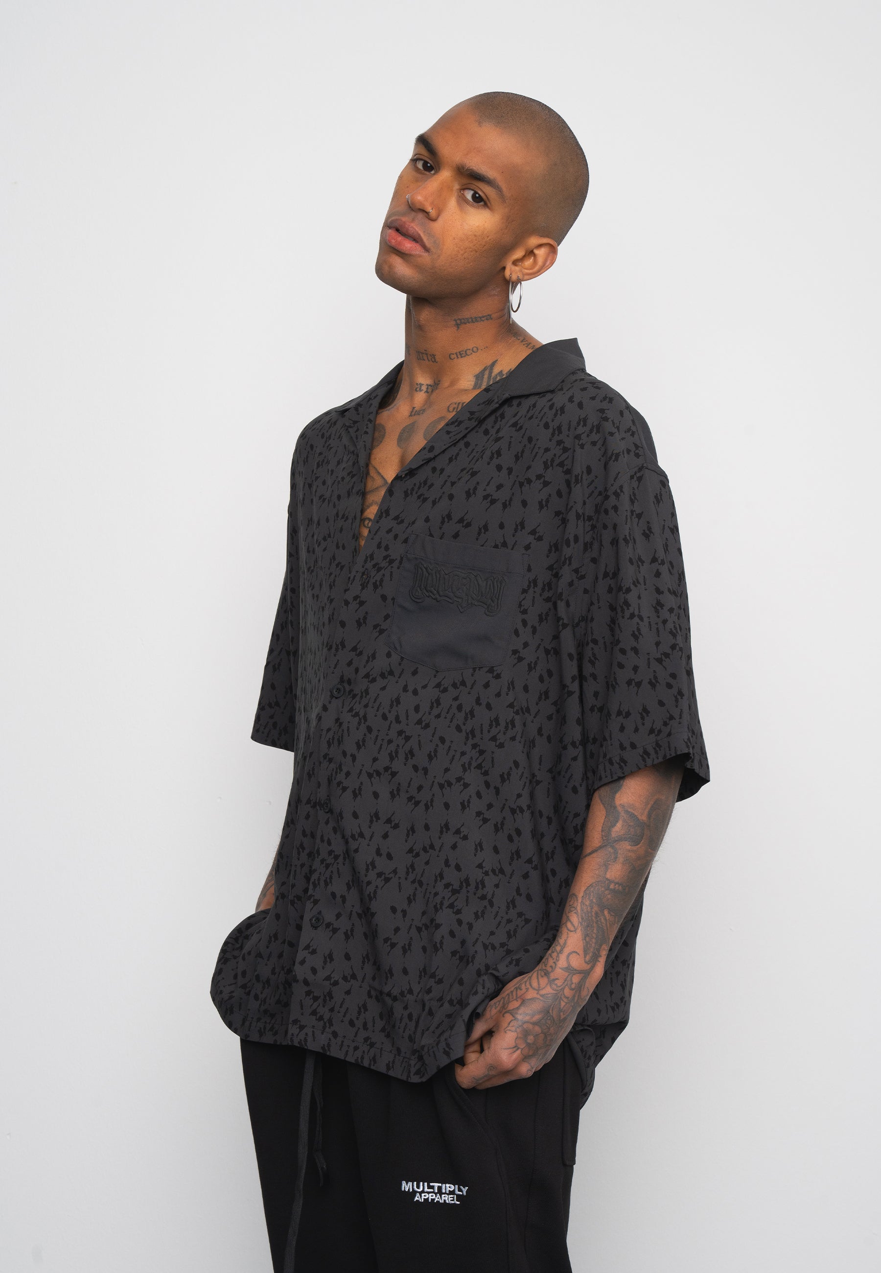 Oversize Shirt INMATES Black Soda