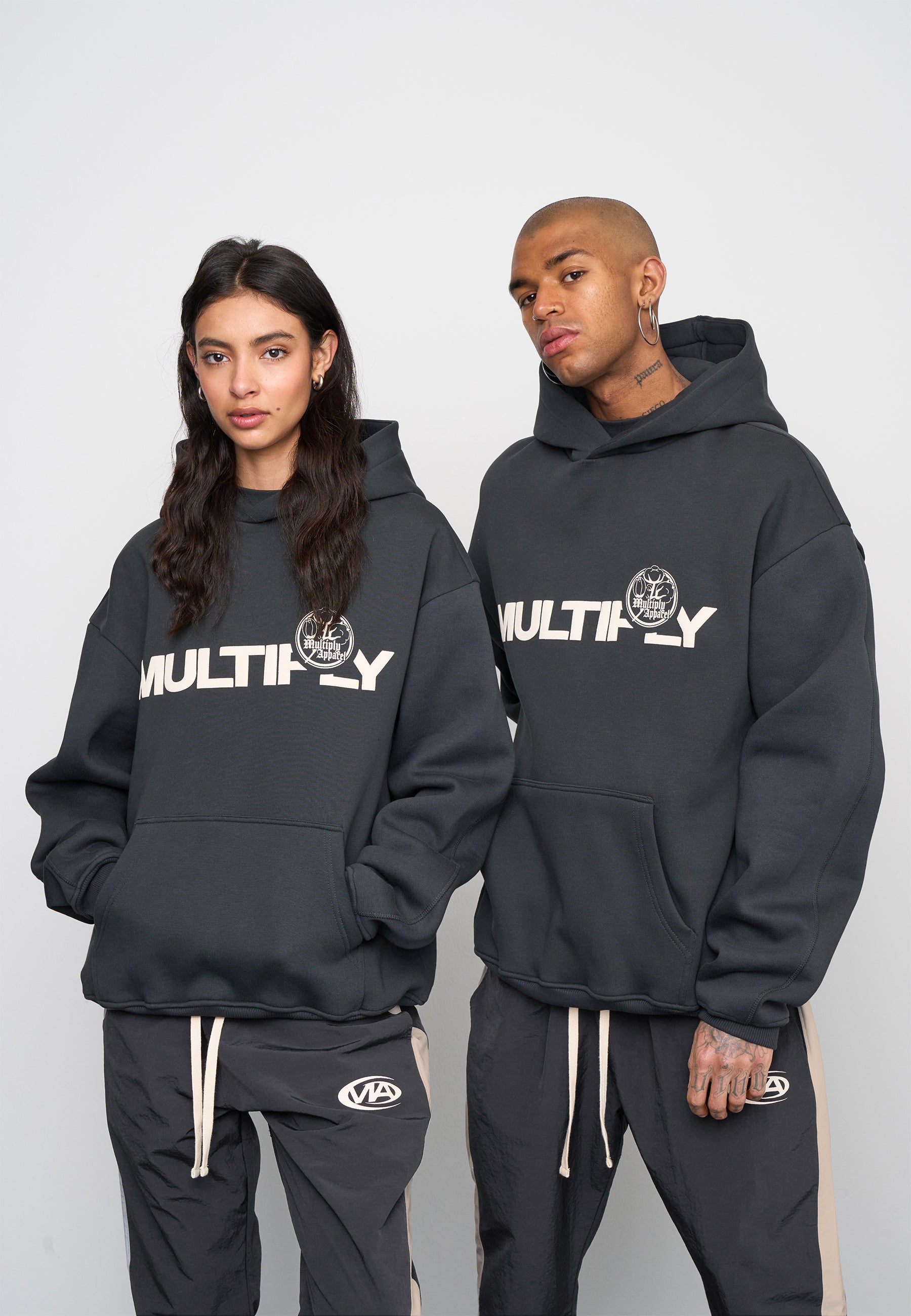 Vintage black hoodies hotsell