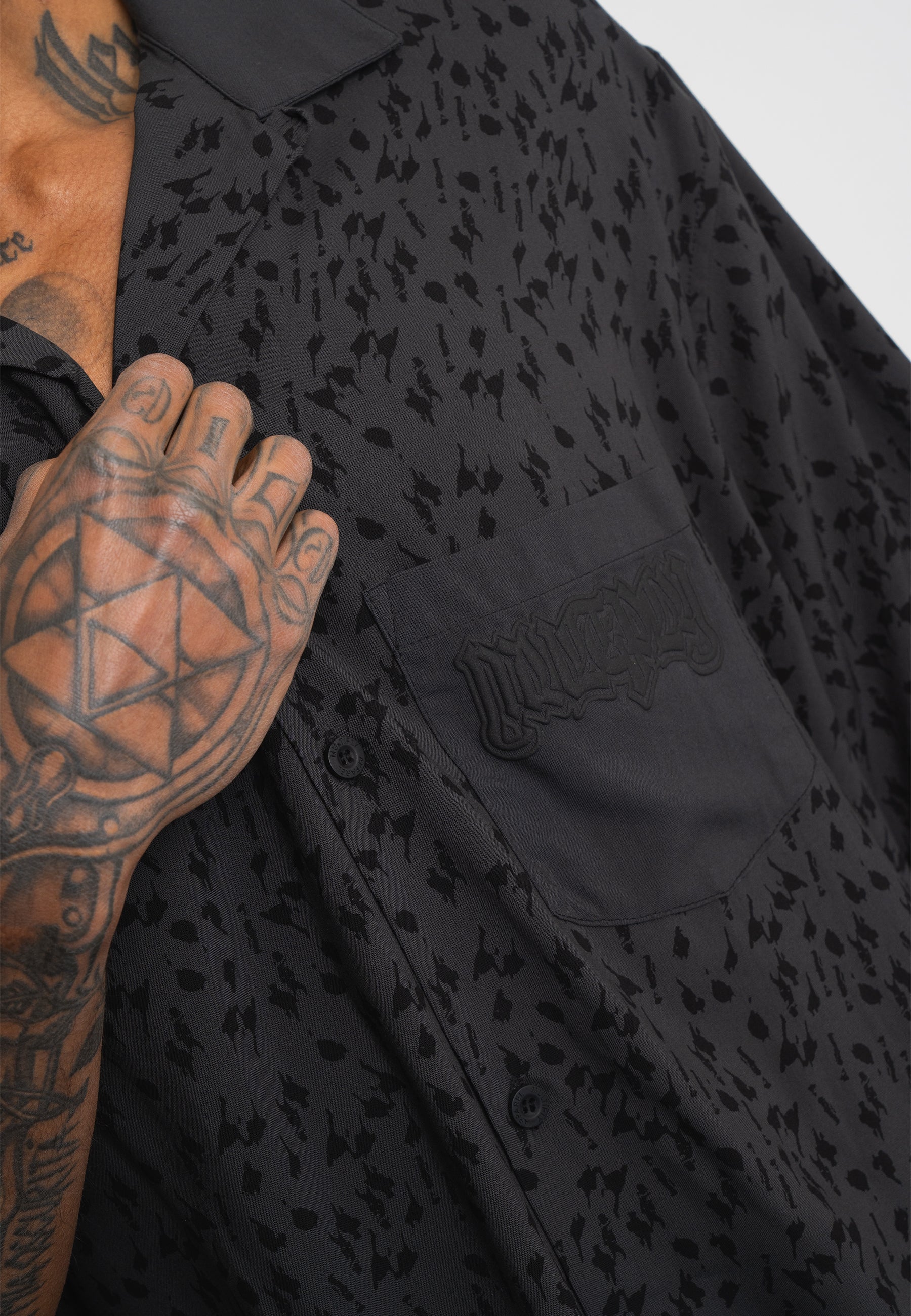 Oversize Shirt INMATES Black Soda