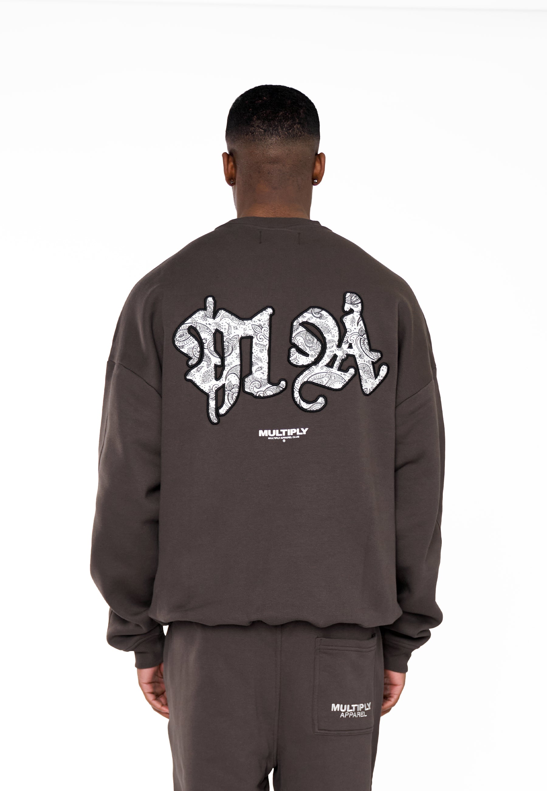Oversize Sweatshirt STENCIL Turkish Coffee