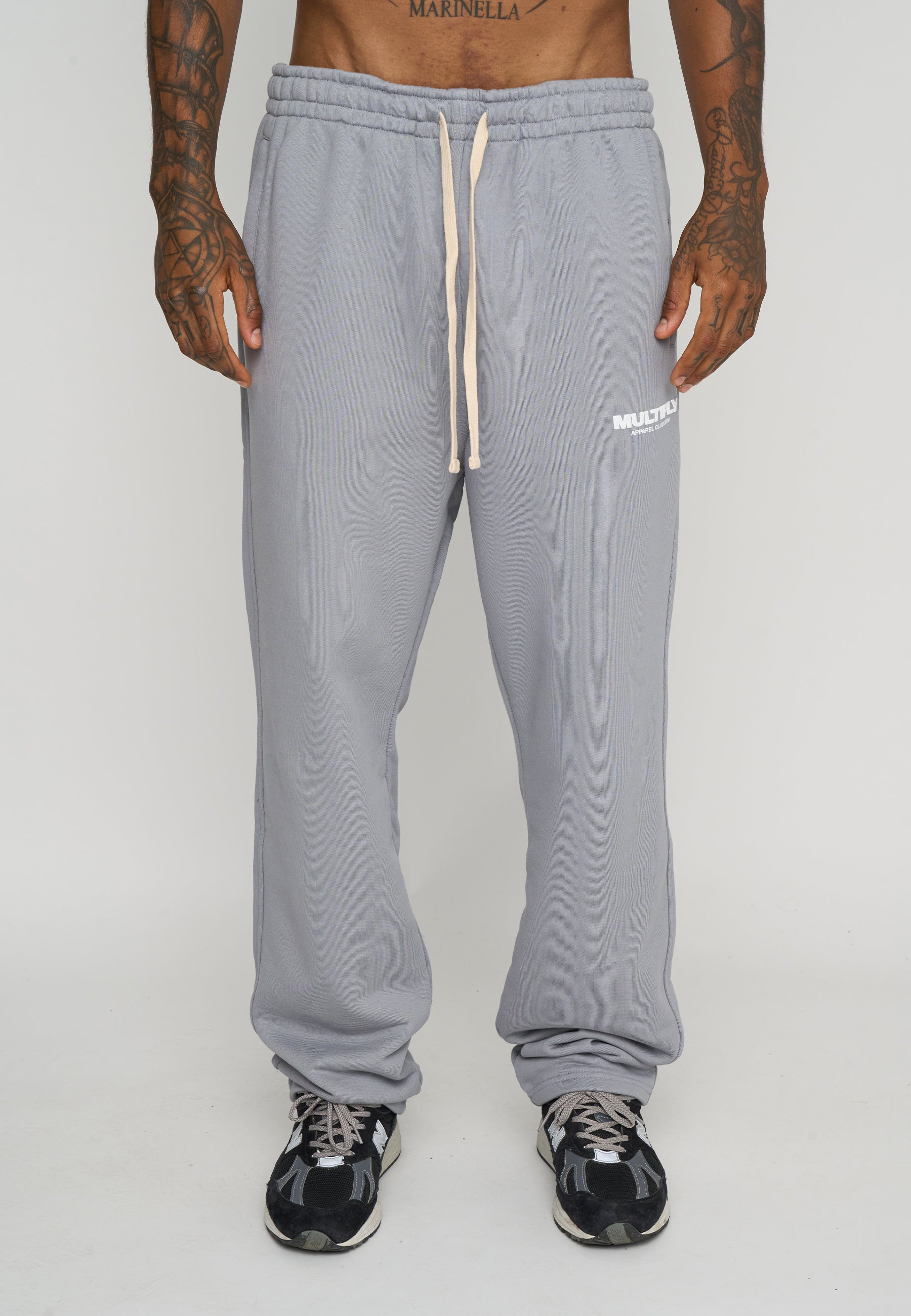 Jogger MULTIPLY CLUB Ultimate Grey