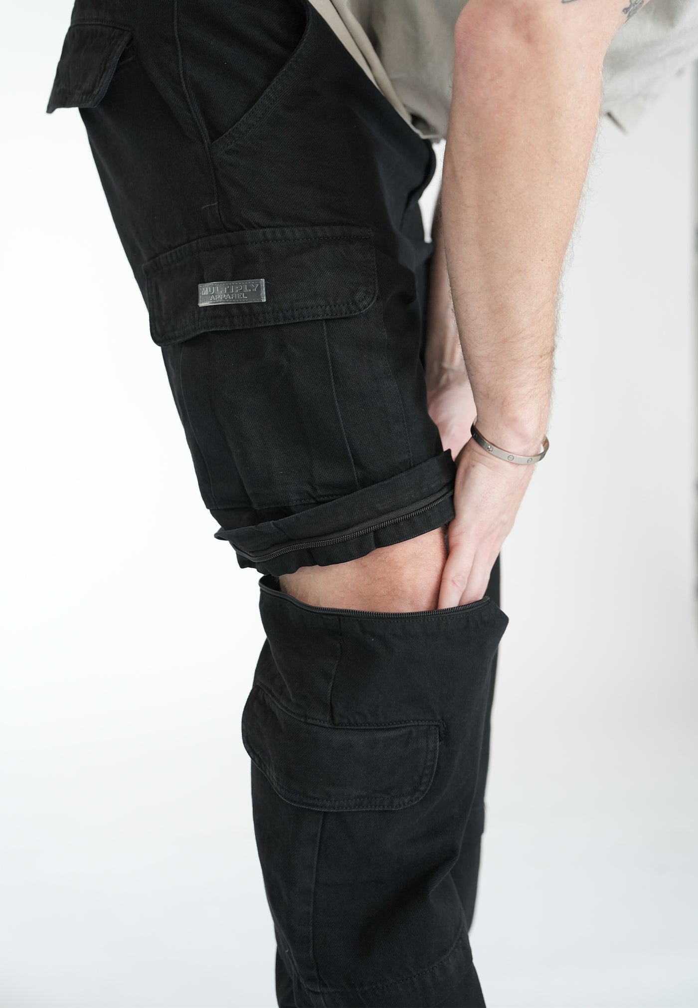 Trifecta Cargo Shepherd Pants Black