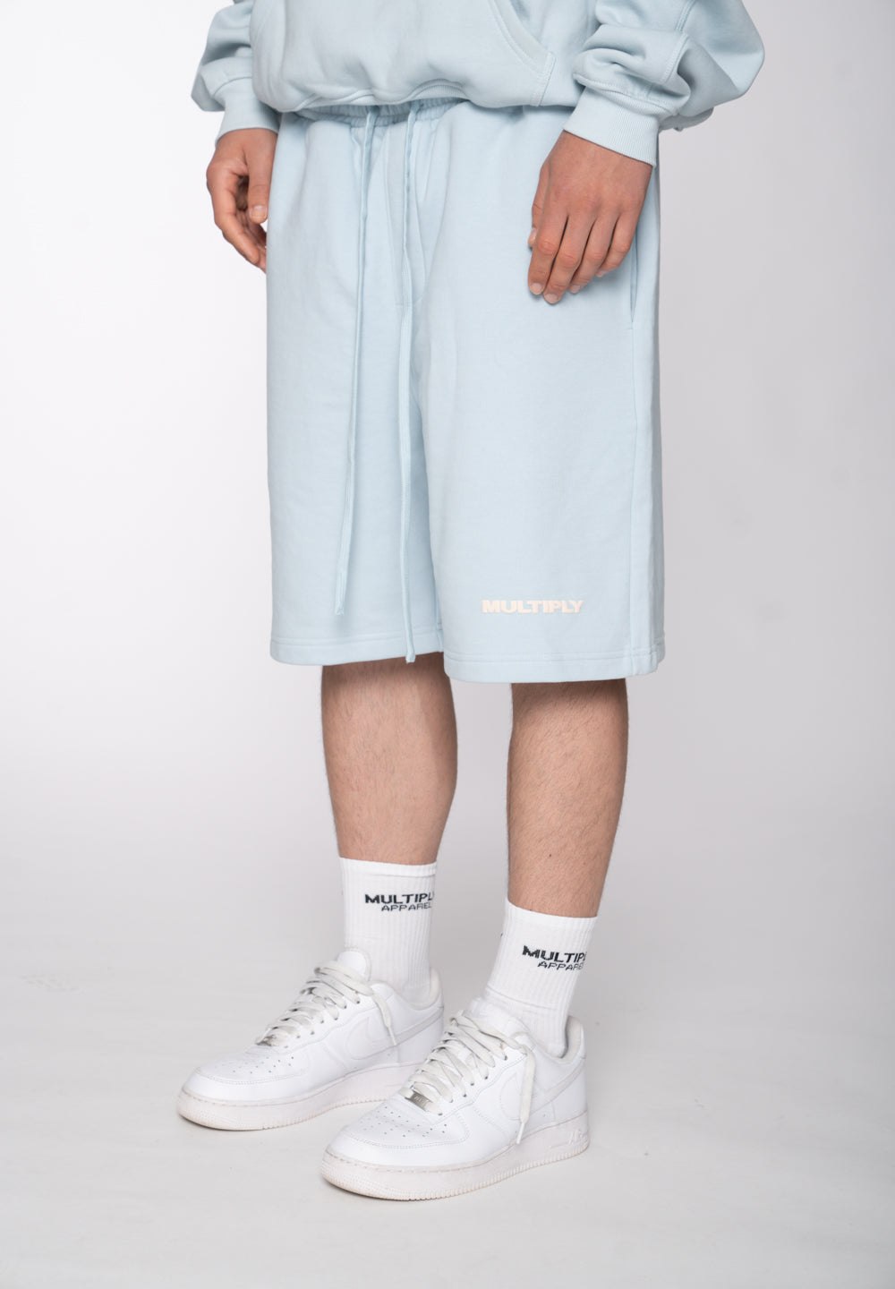 Shorts MULTIPLY Baby Blue