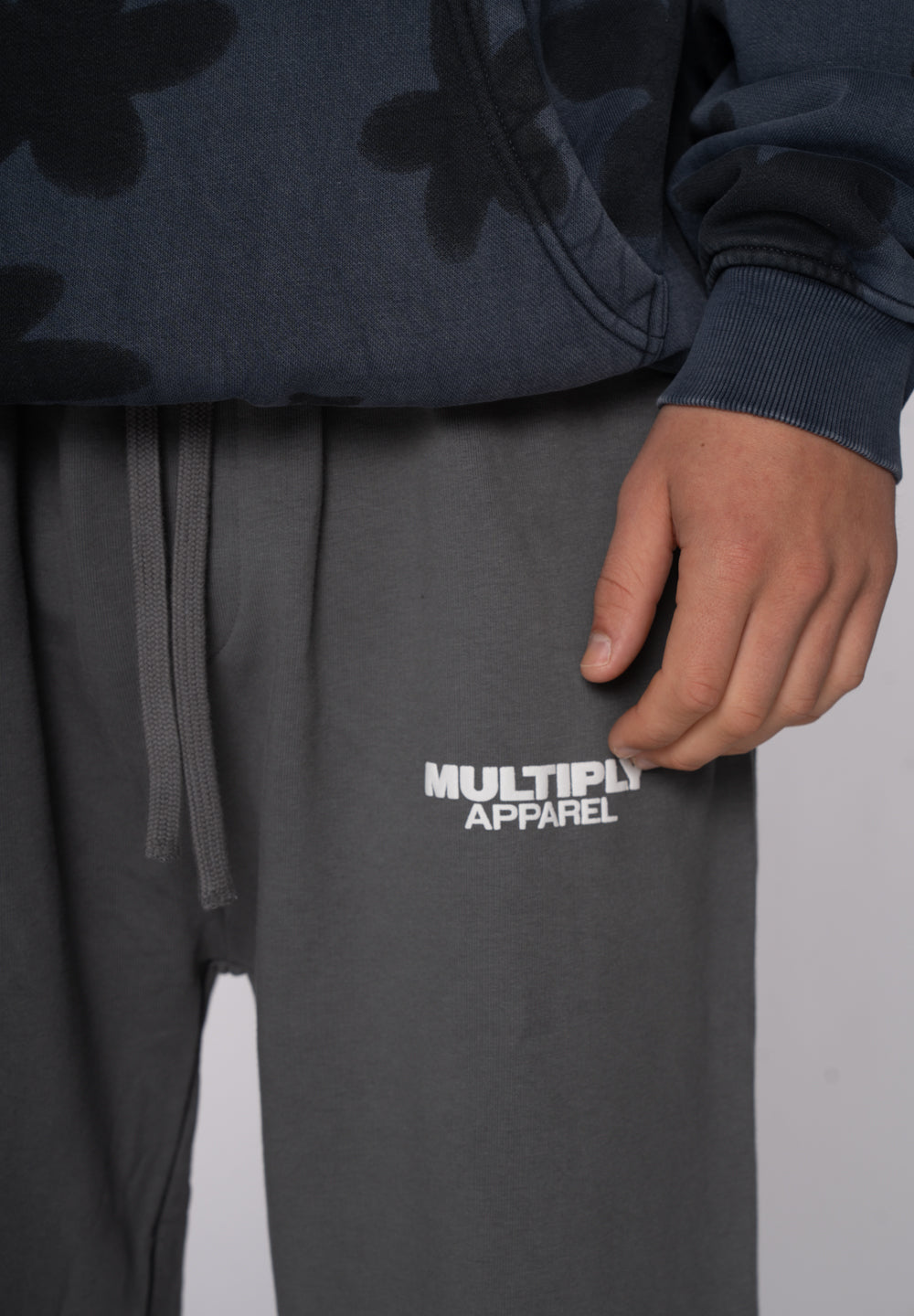 Oversize Jogger MULTIPLY Gargoyle