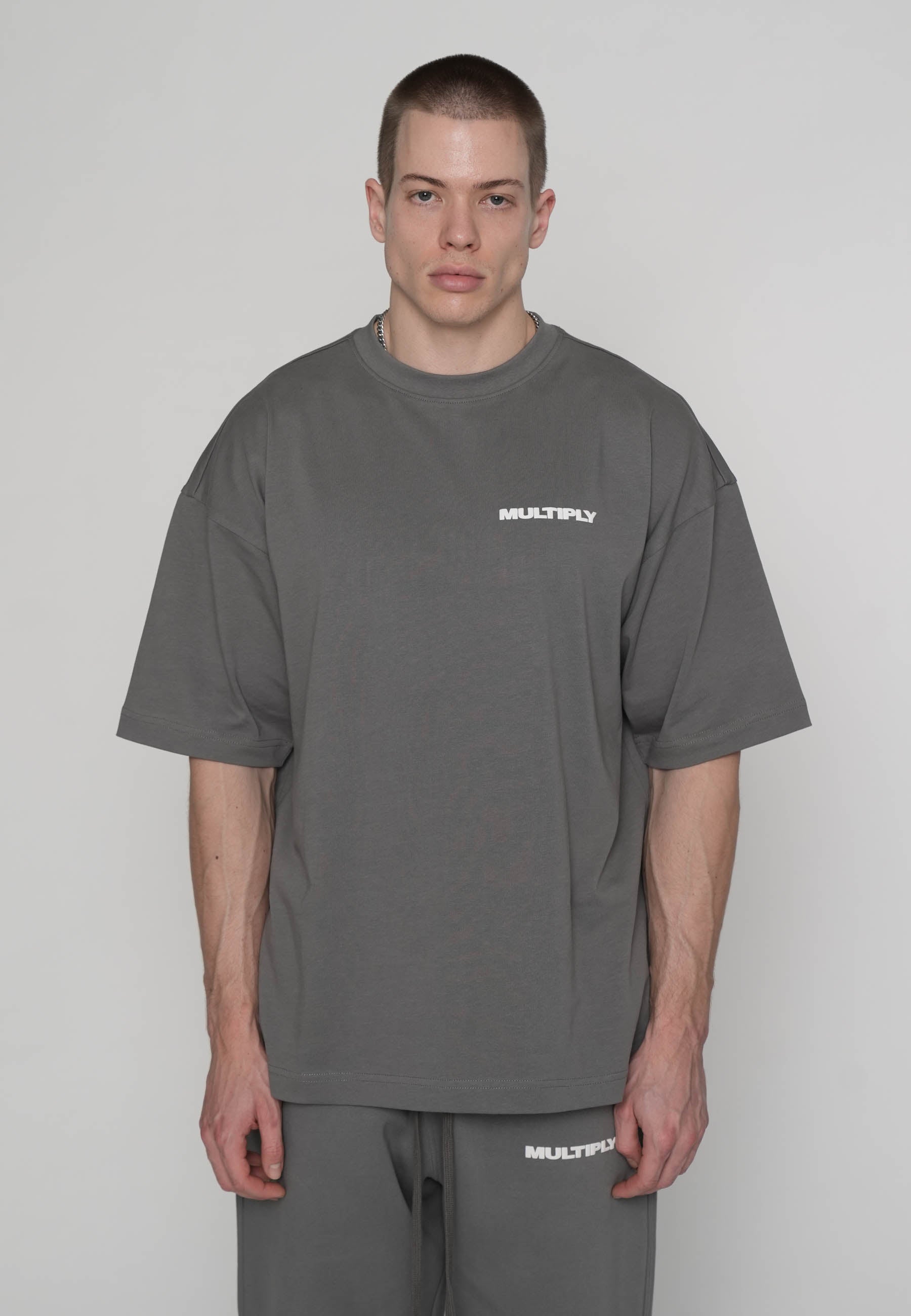 Oversize T-shirt MULTIPLY Gargoyle