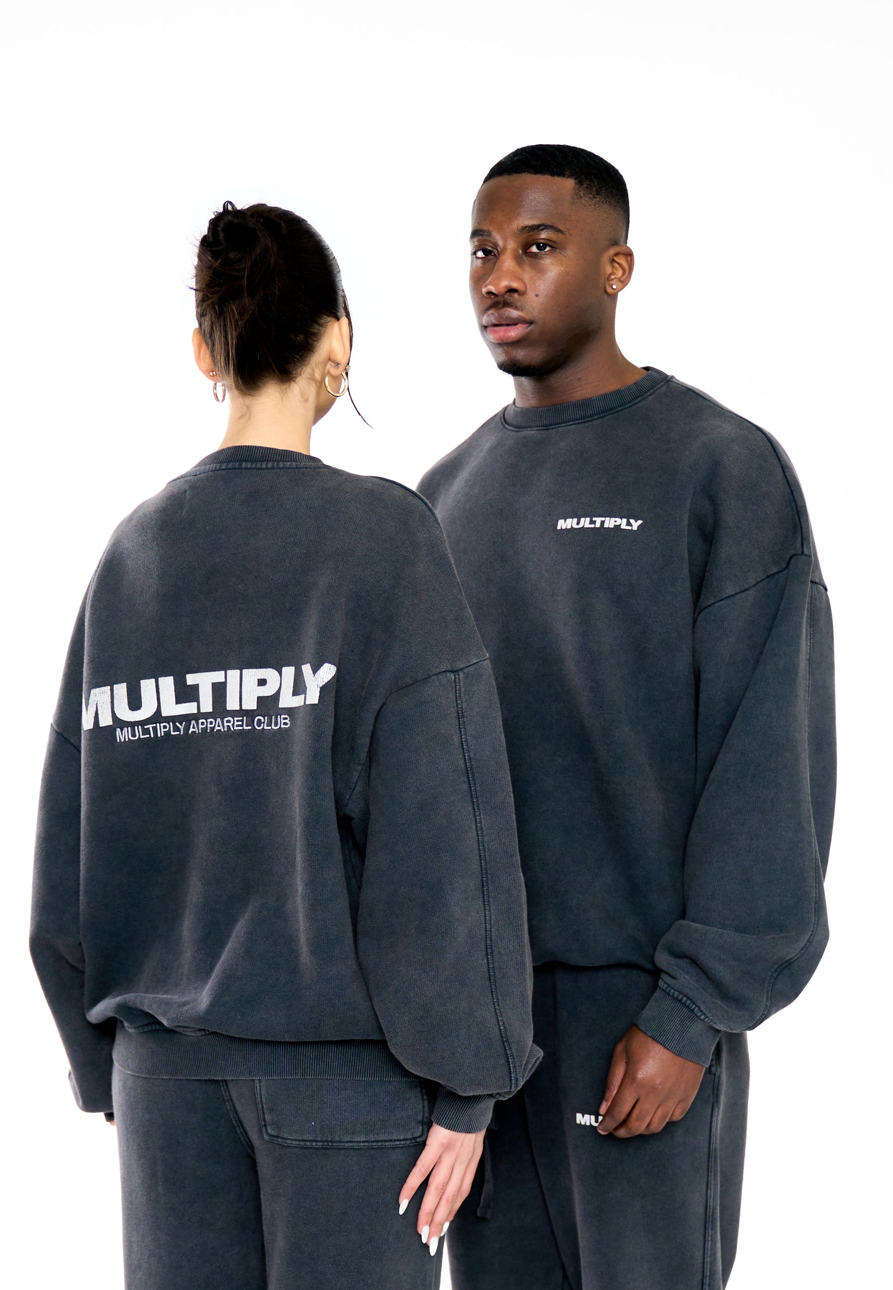 Oversize Sweatshirt MULTIPLY Black Washed