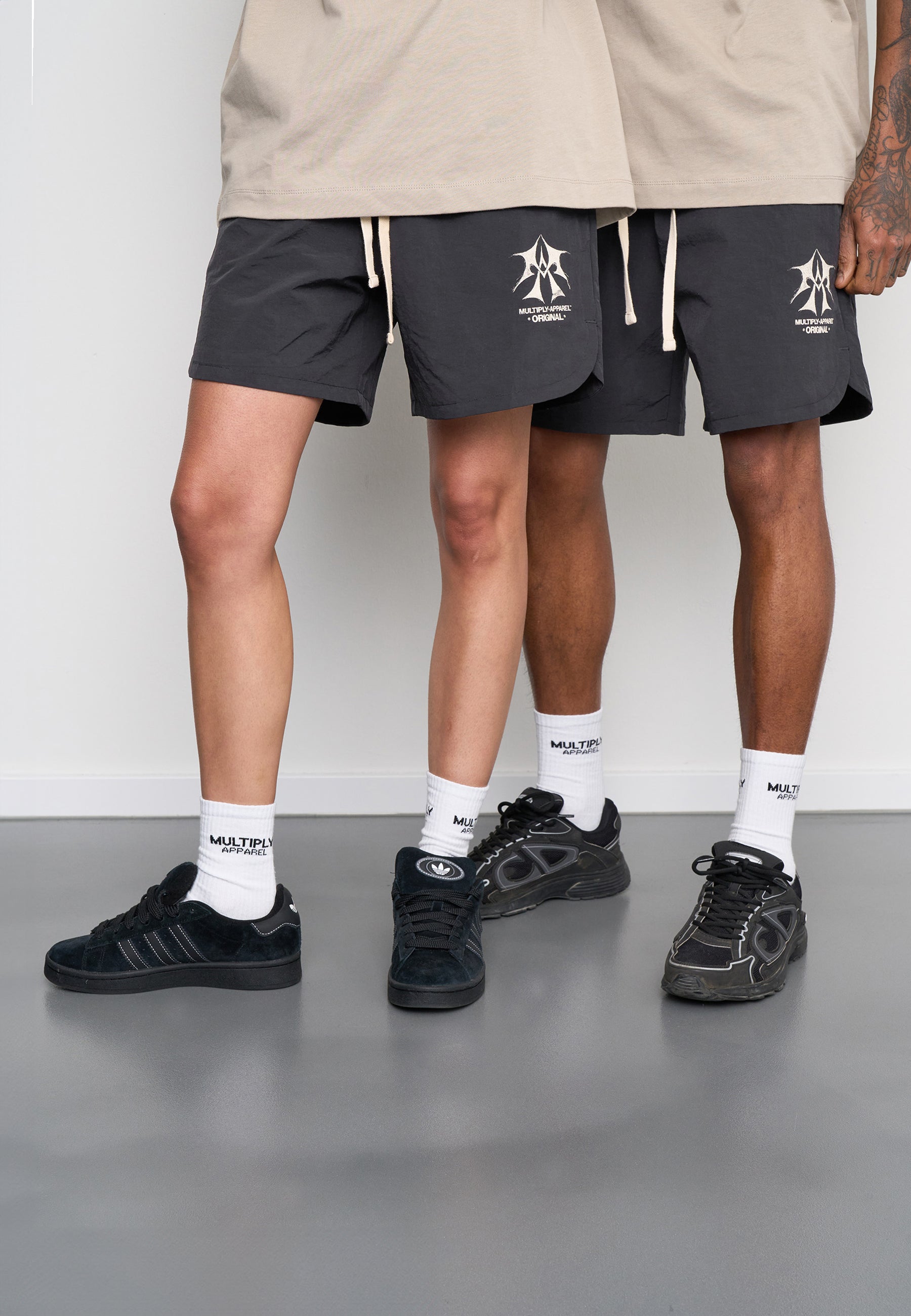 Woven Shorts SKETCH Black Soda