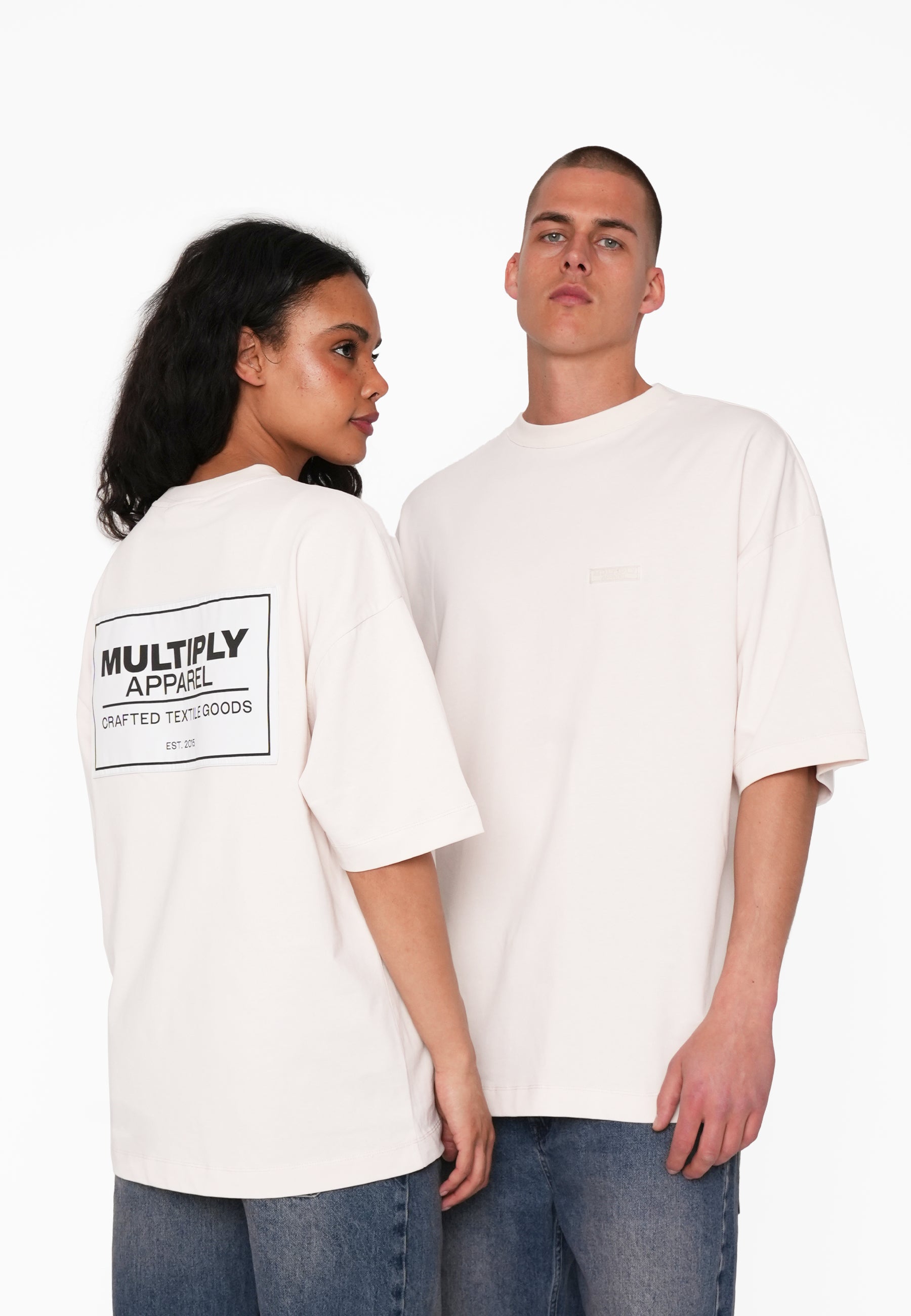 Oversize T-Shirt DESIGNATION White Sand