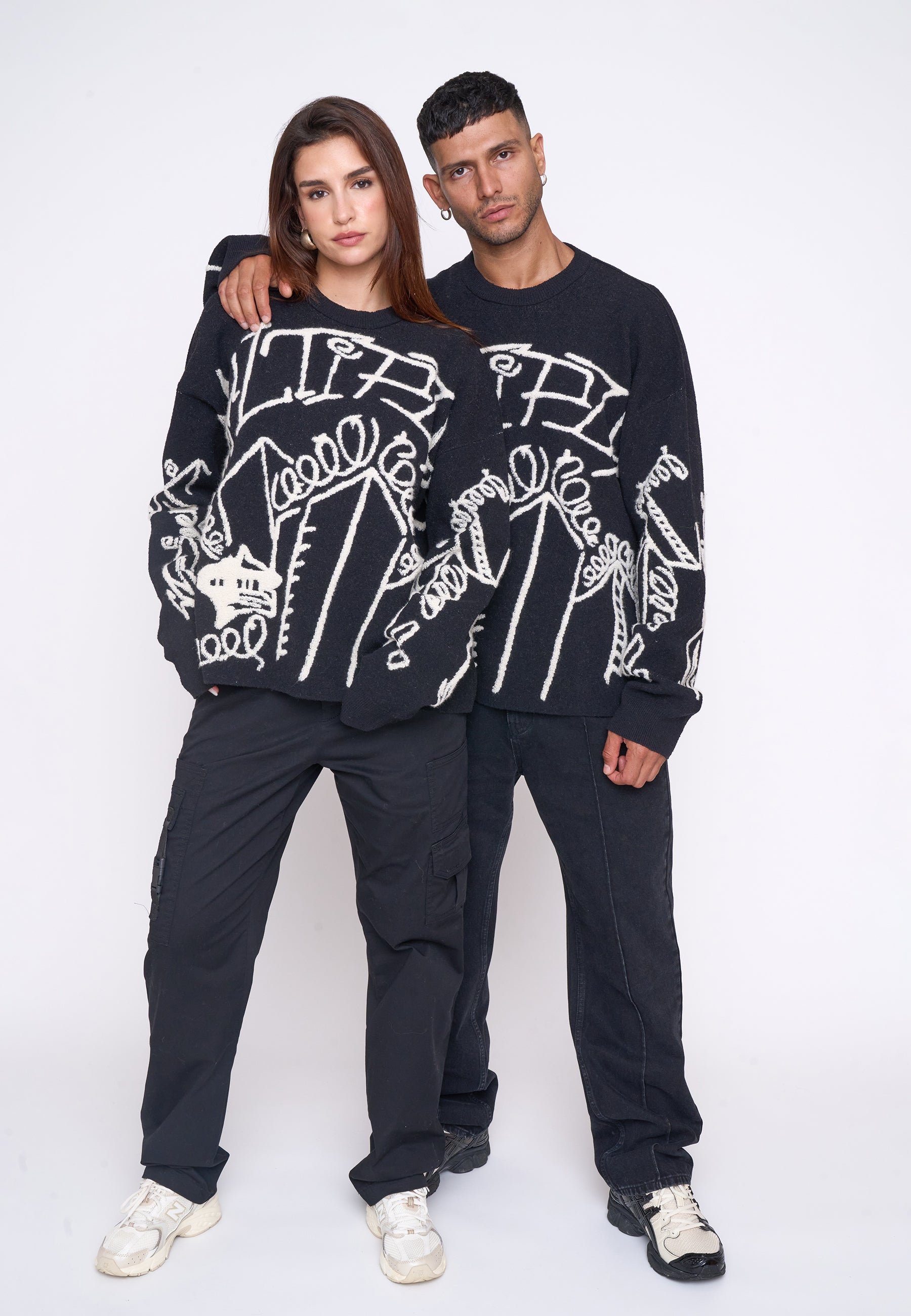 Oversize Knit Sweater DOWNTOWN Black