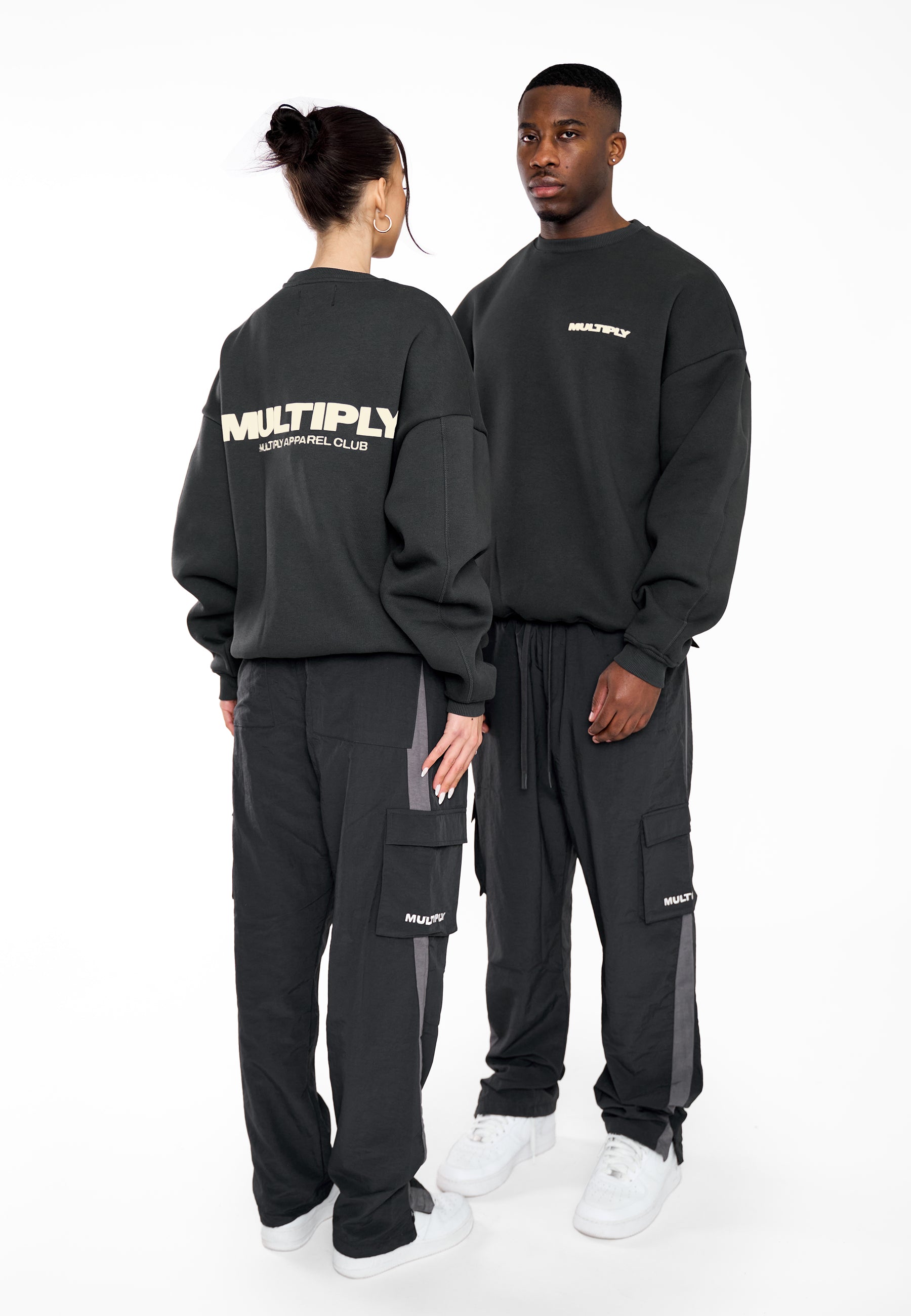 Oversize Sweatshirt MULTIPLY Black Soda