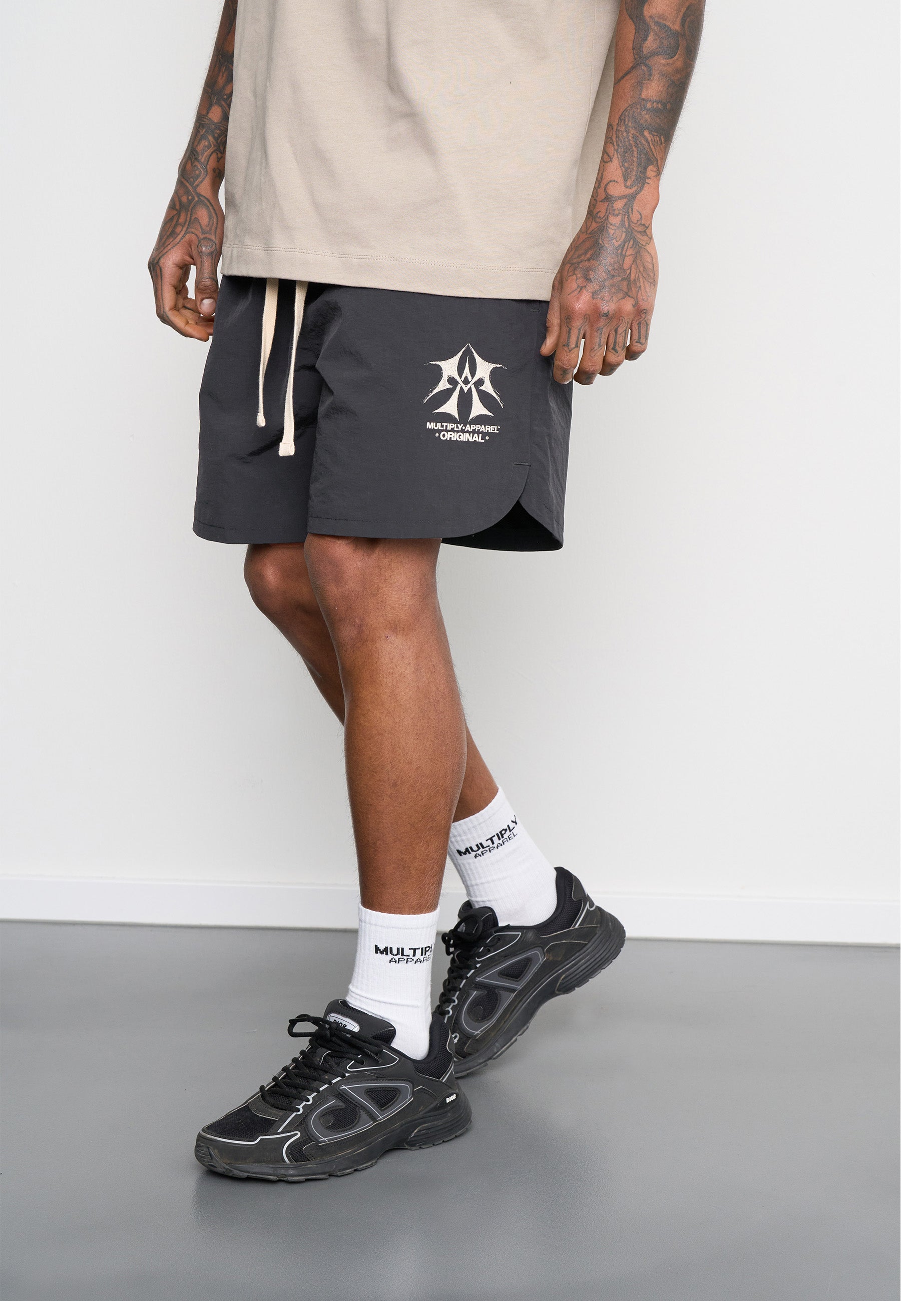 Woven Shorts SKETCH Black Soda