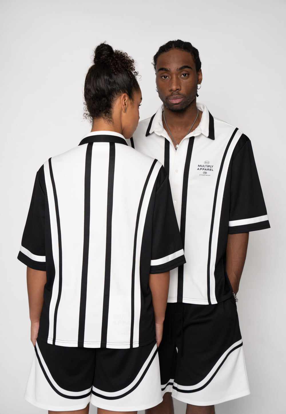 Oversized T-shirt RACE TRACK Pirate Black