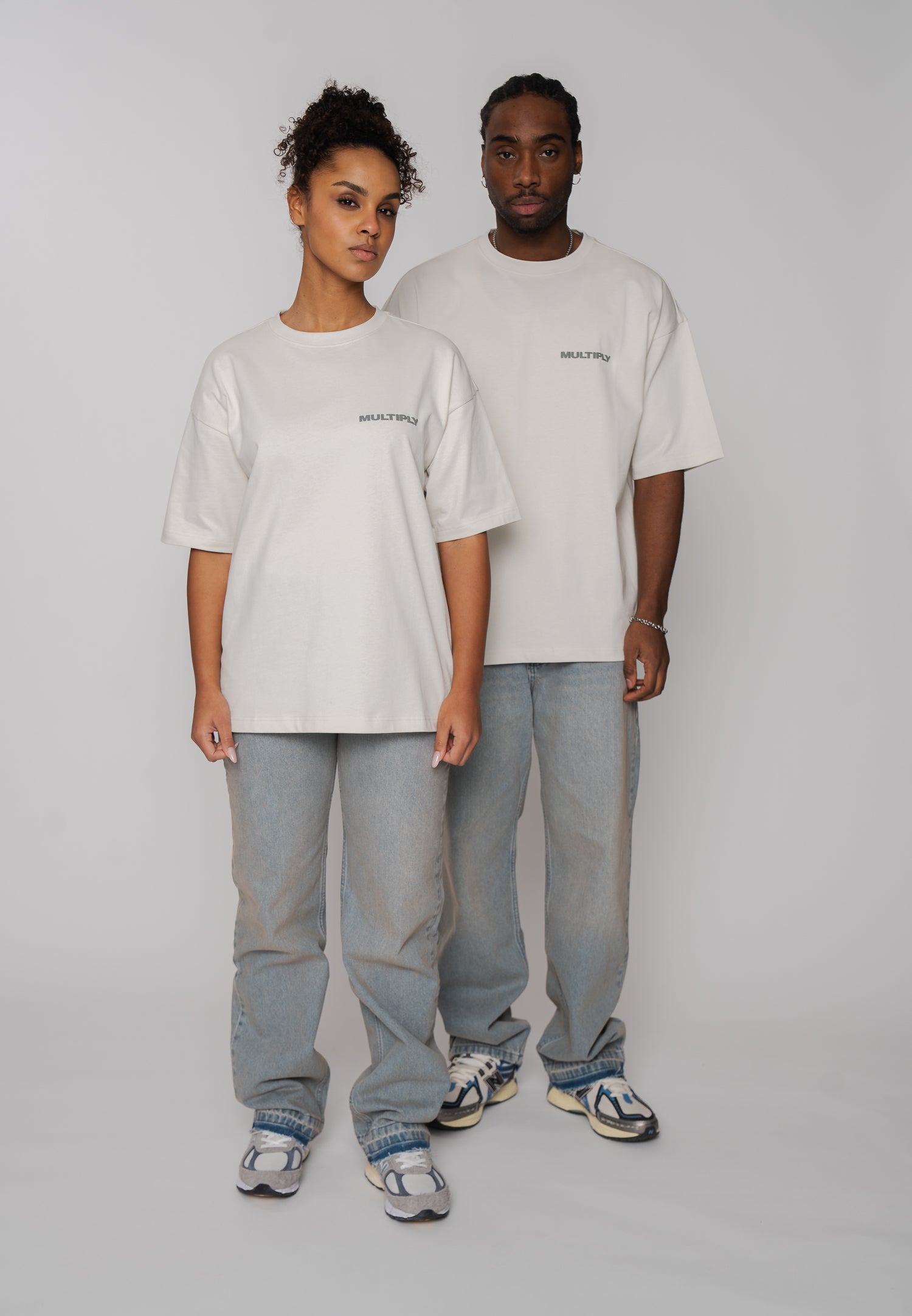 Oversized T-shirt MULTIPLY Straw