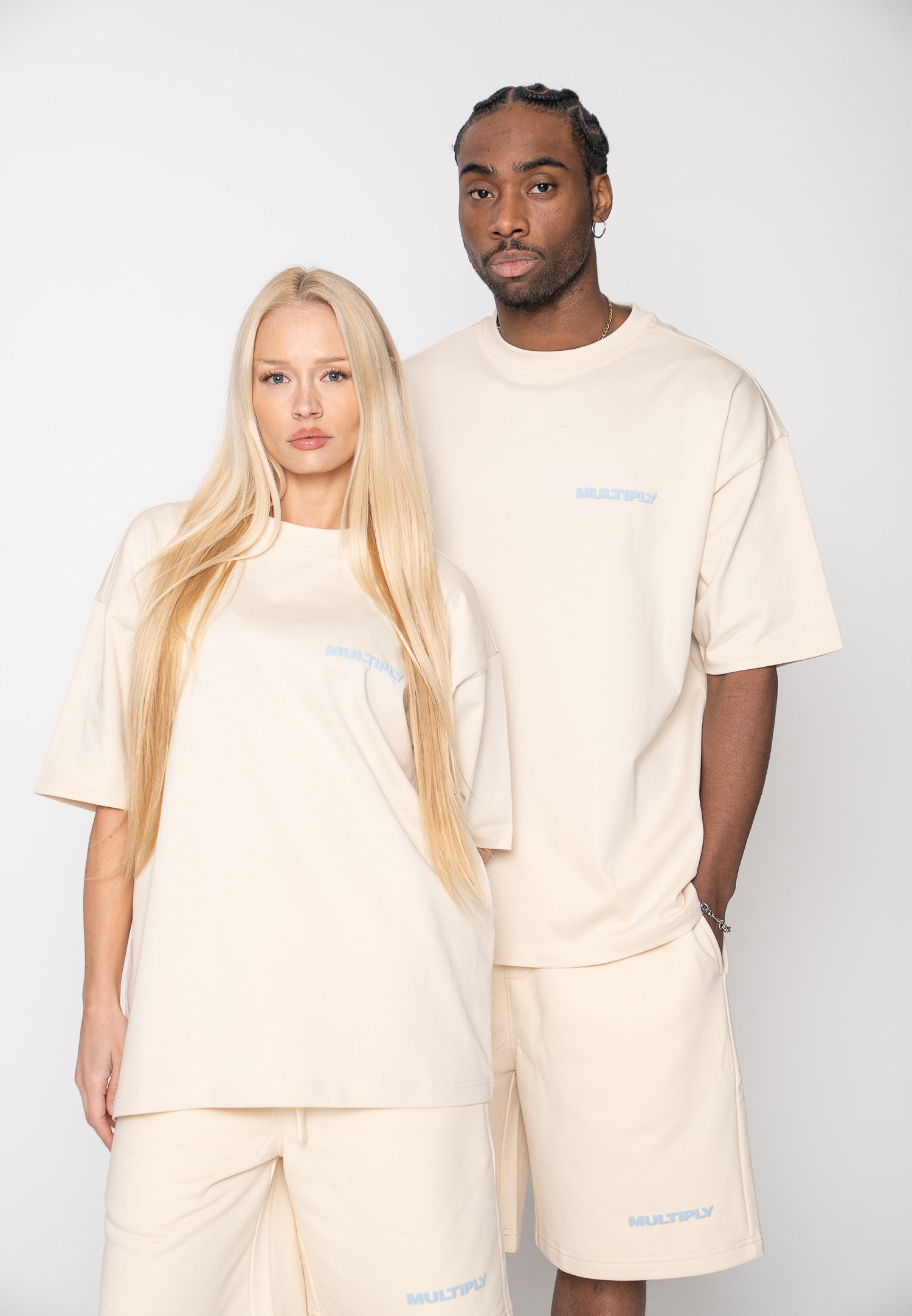 Oversized T-shirt MULTIPLY Straw