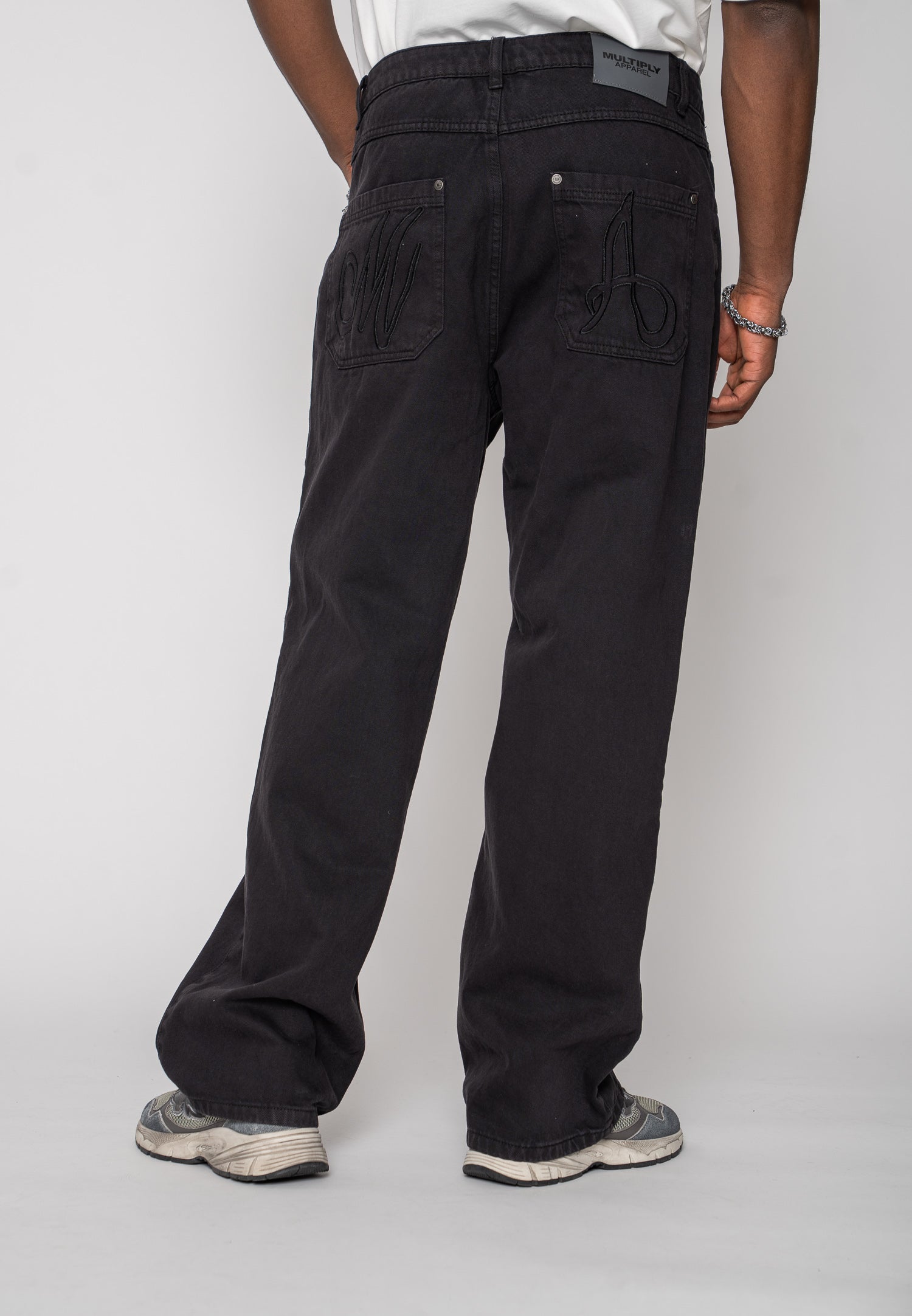 Wide Straight Jeans Black Washed