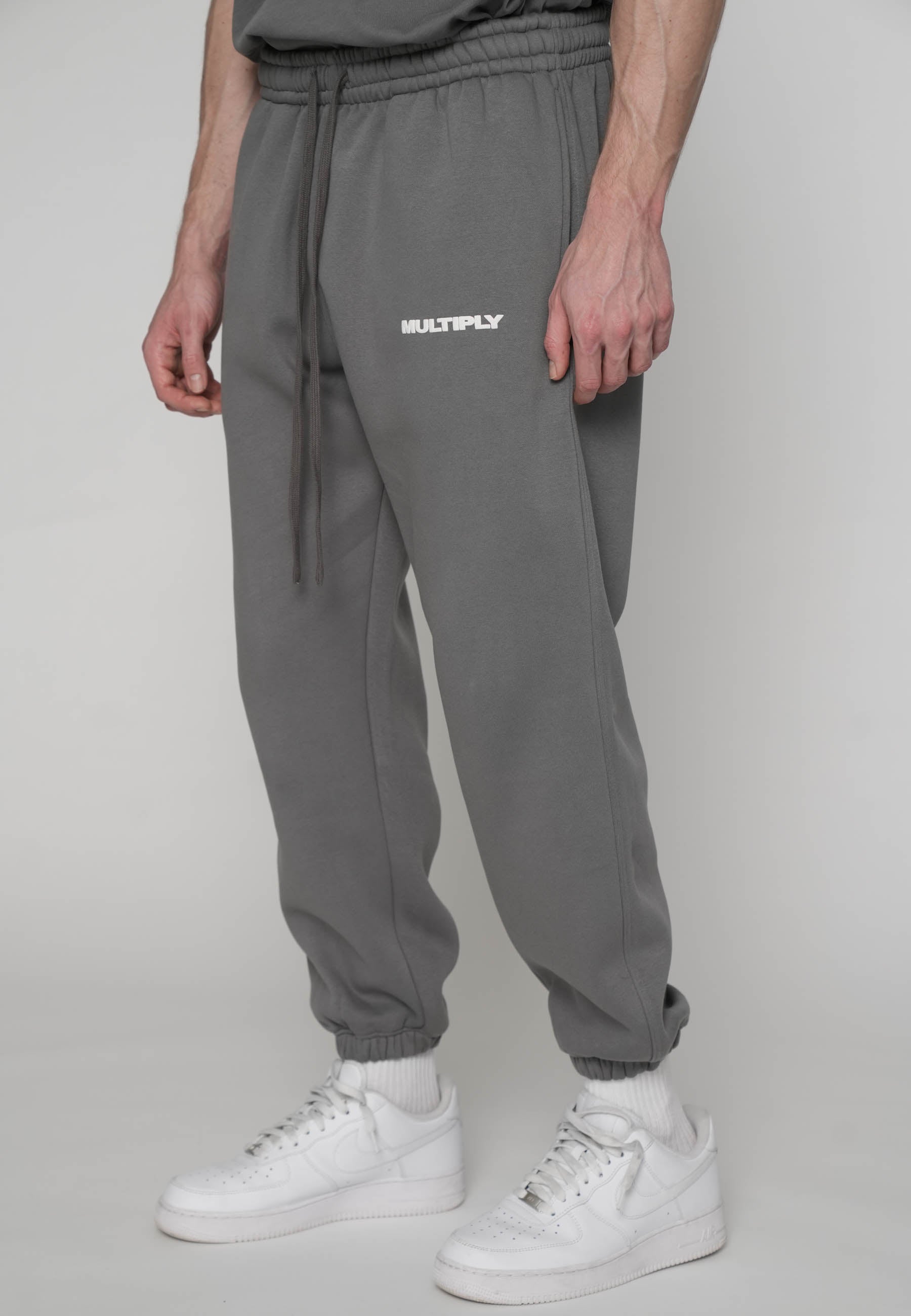 Jogger RECOGNITION Botanical Garden