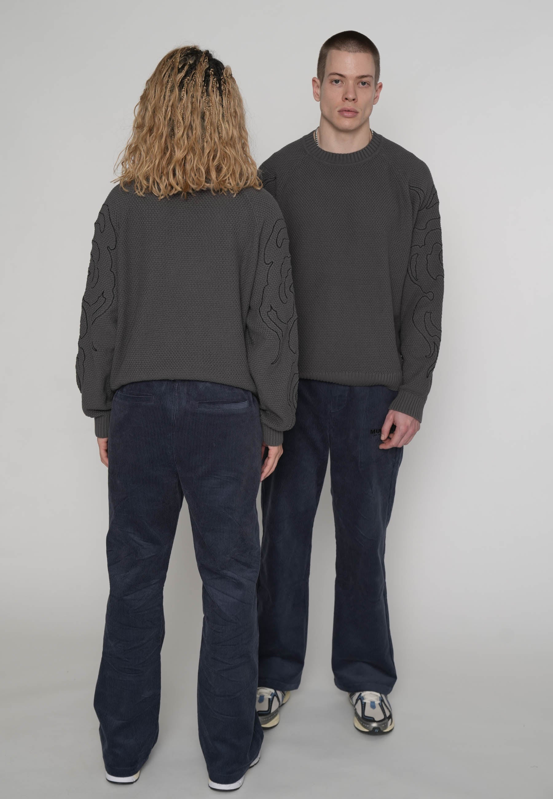 Oversized sweatshirt branding gargoyle