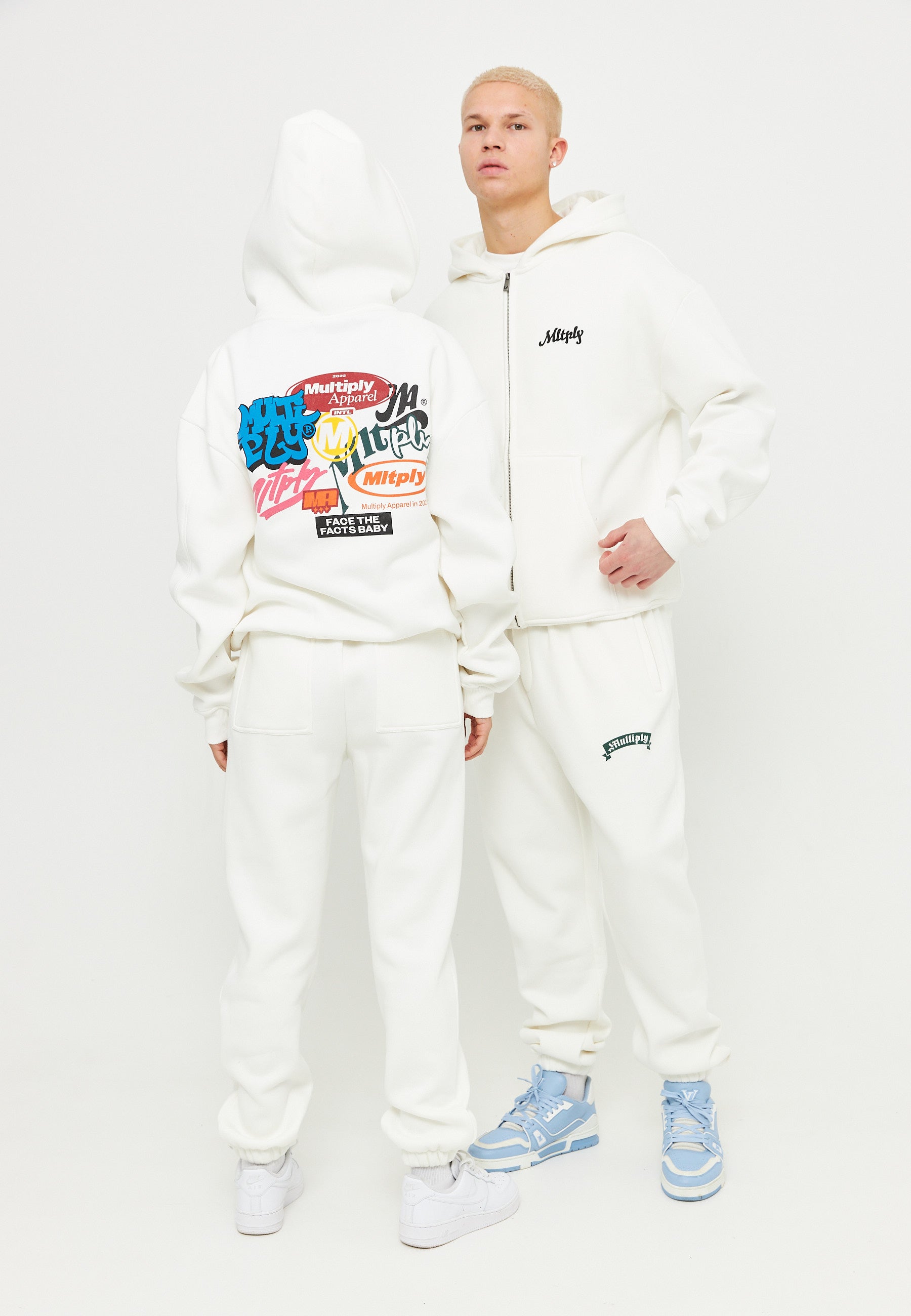 Oversize Zip Hoodie DIFFERENCES Snow White